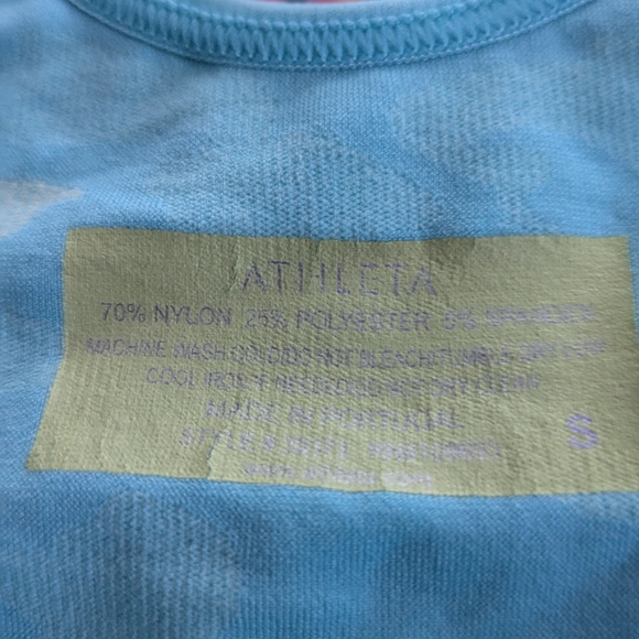 Athleta Light Blue Patterned Workout Top - Picture 4 of 4
